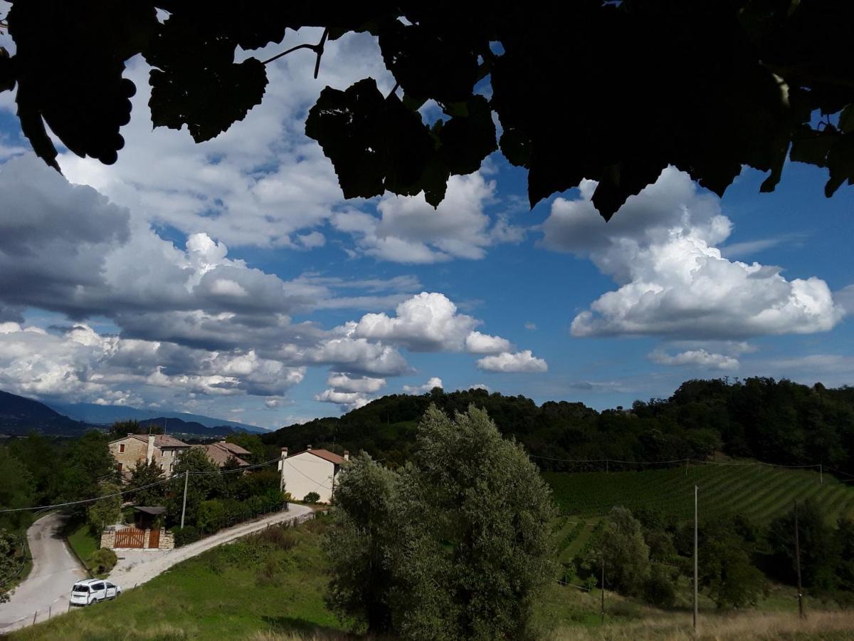 Locanda Bellavista Hotel Cavaso Del Tomba Exterior photo